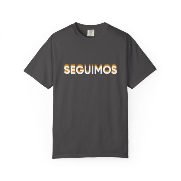 "Seguimos" Echo Crew Neck Tee