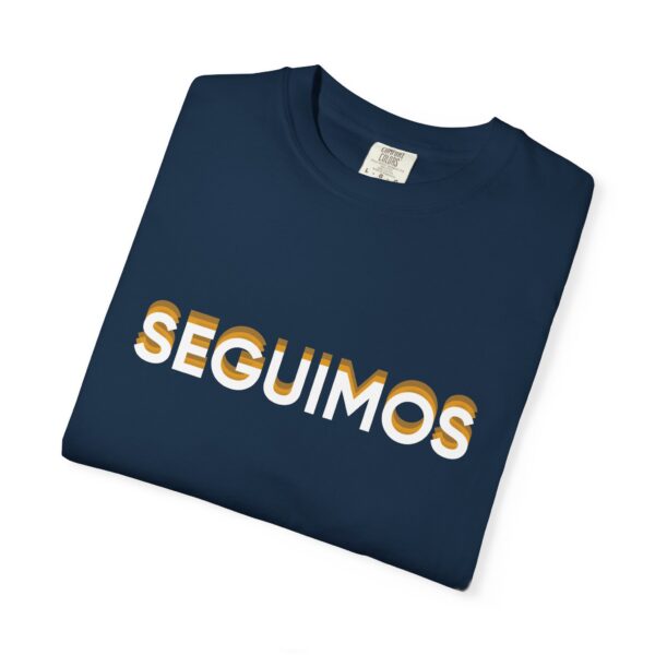 "Seguimos" Echo Crew Neck Tee